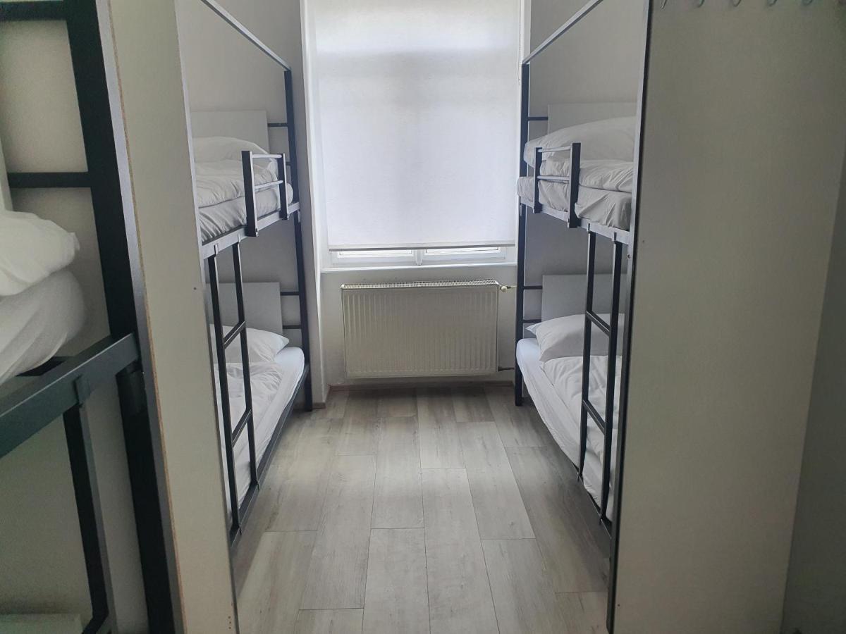 Hostel Comfort Прага Экстерьер фото